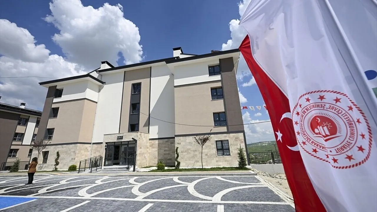 TOKİ Ankara açık satış hangi ilçelerde yapılacak? TOKİ 20 bin konut Ankara başvuru tarihleri ve fiyat listesi