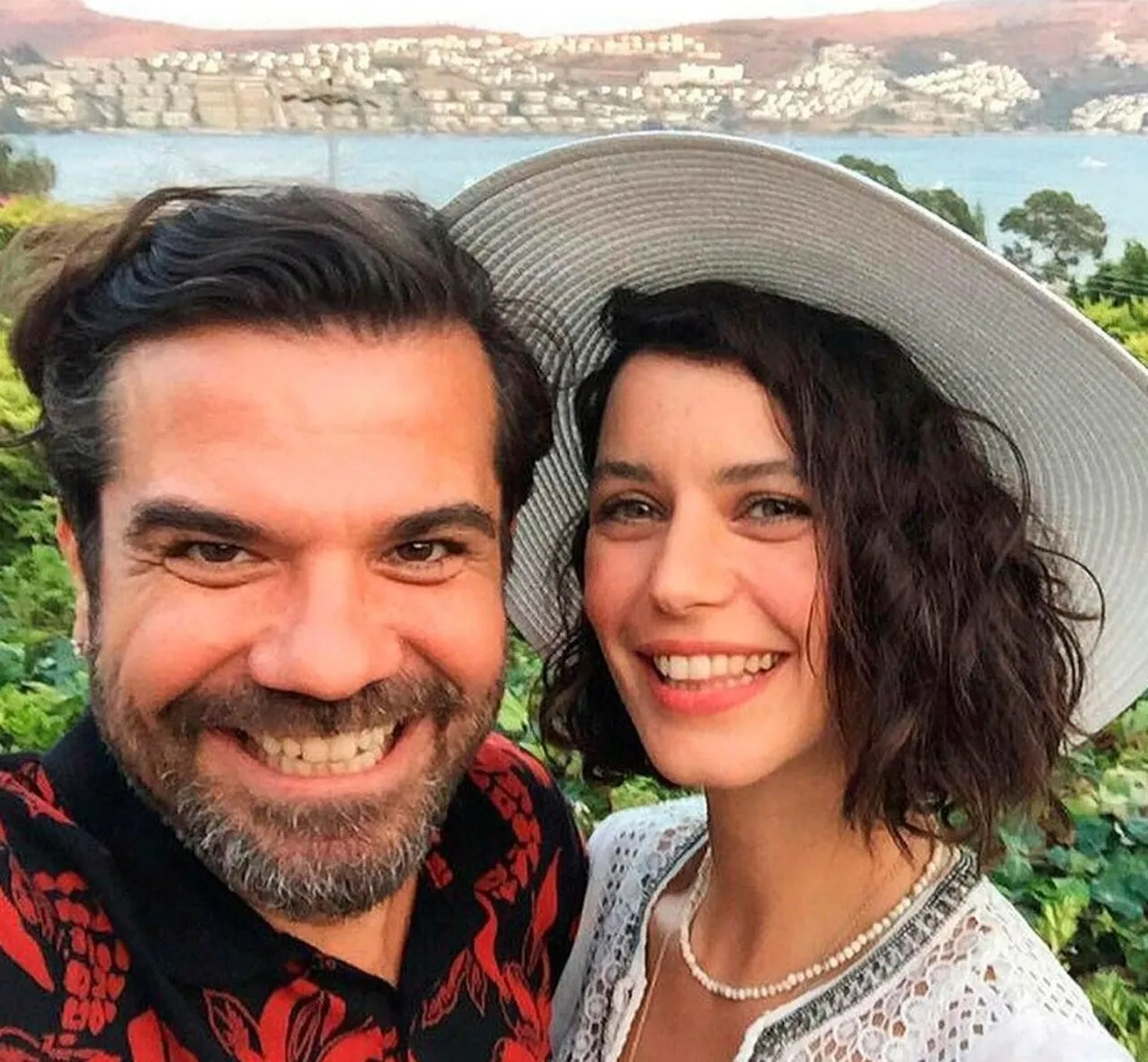 Kenan-Beren Saat