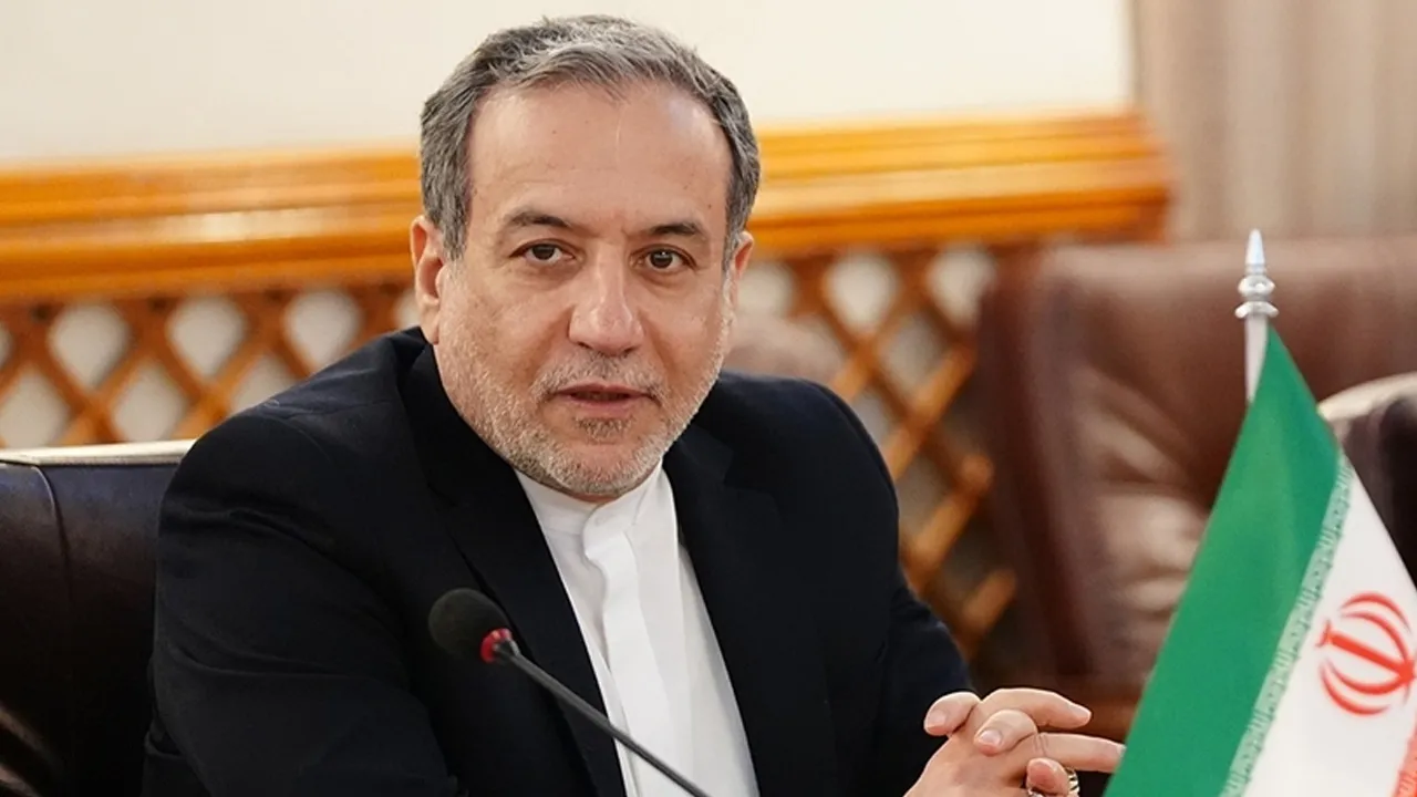 İran Dışişleri Bakanı Abbas Erakçi