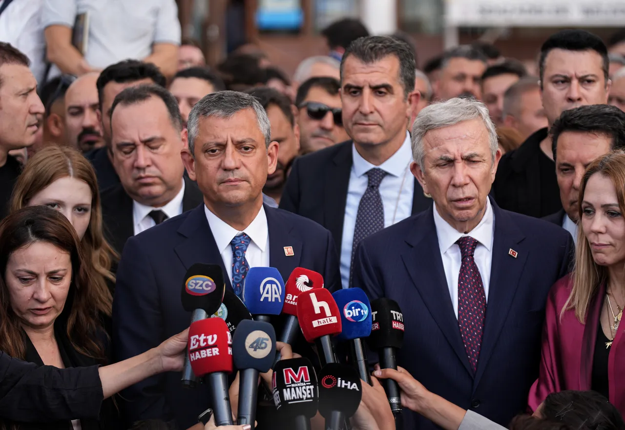 CHP'de MYK bugün tekrar toplanıyor! İhraç sırası başkanlarda