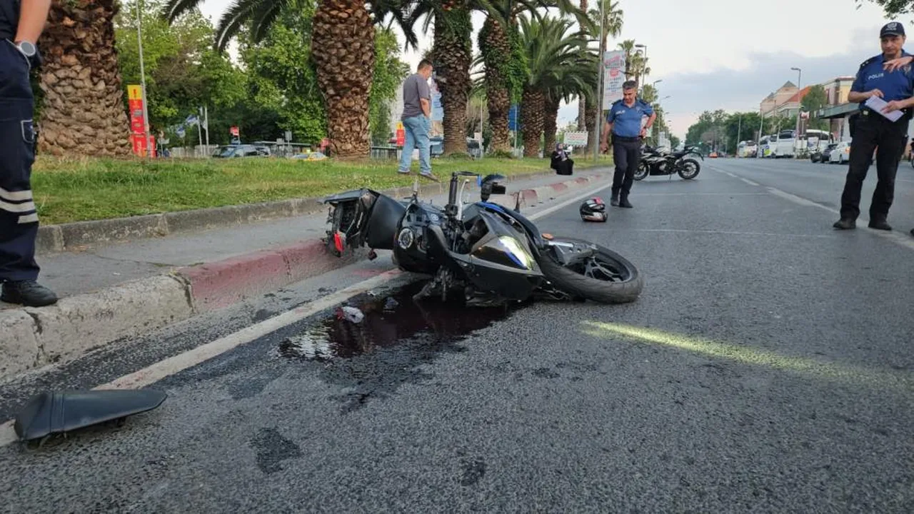Fatih'te motosikletler birbirine girdi! 1'i ağır 5 yaralı