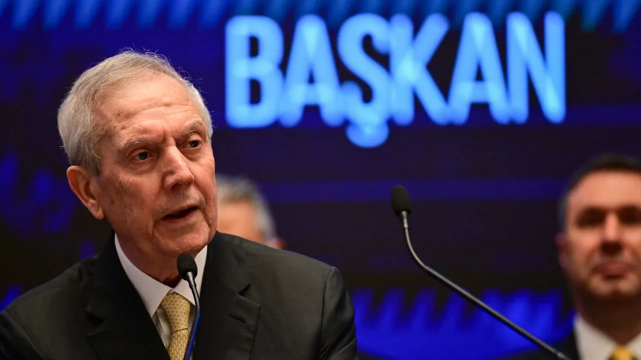 Aziz Yıldırım