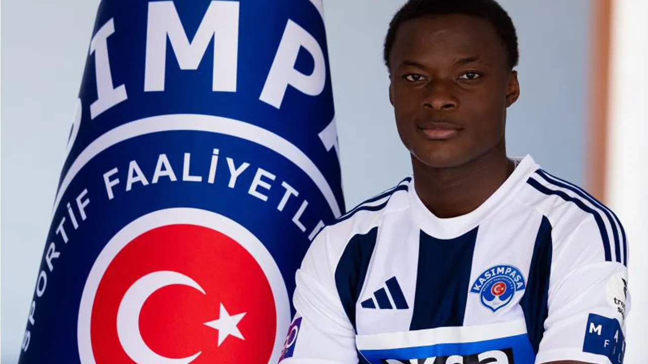 Kasımpaşa sürpriz transferi açıkladı: İmzayı attı
