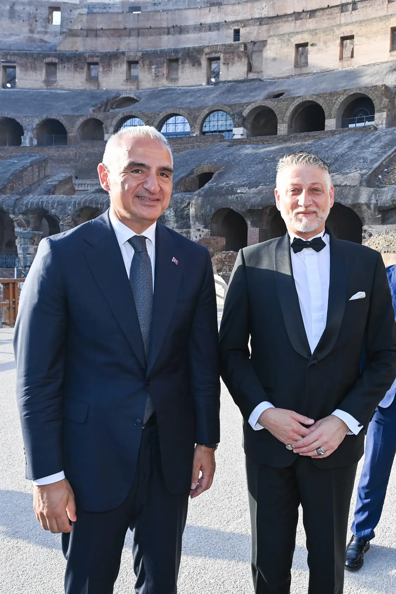 Romaya kültürel diplomasi çıkarması! Bakan Ersoy Kolezyumda konuştu