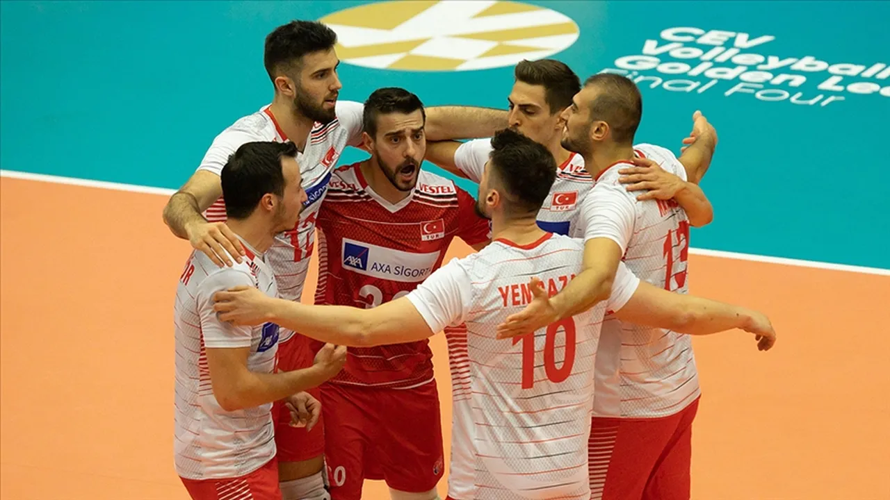 Türkiye-Fransa voleybol maçı hangi kanalda, canlı yayın saat kaçta? Filenin Efeleri FIVB Milletler Ligi (VNL) ikinci mücadelesinde!