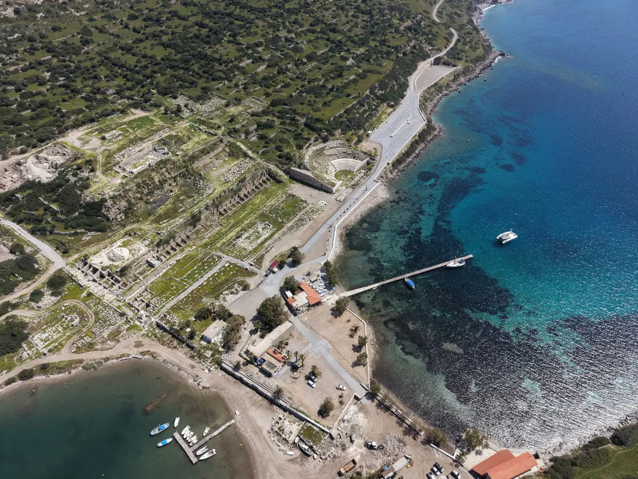 Bakan Ersoy Knidos’a yeni soluk katan düzenlemeleri paylaştı