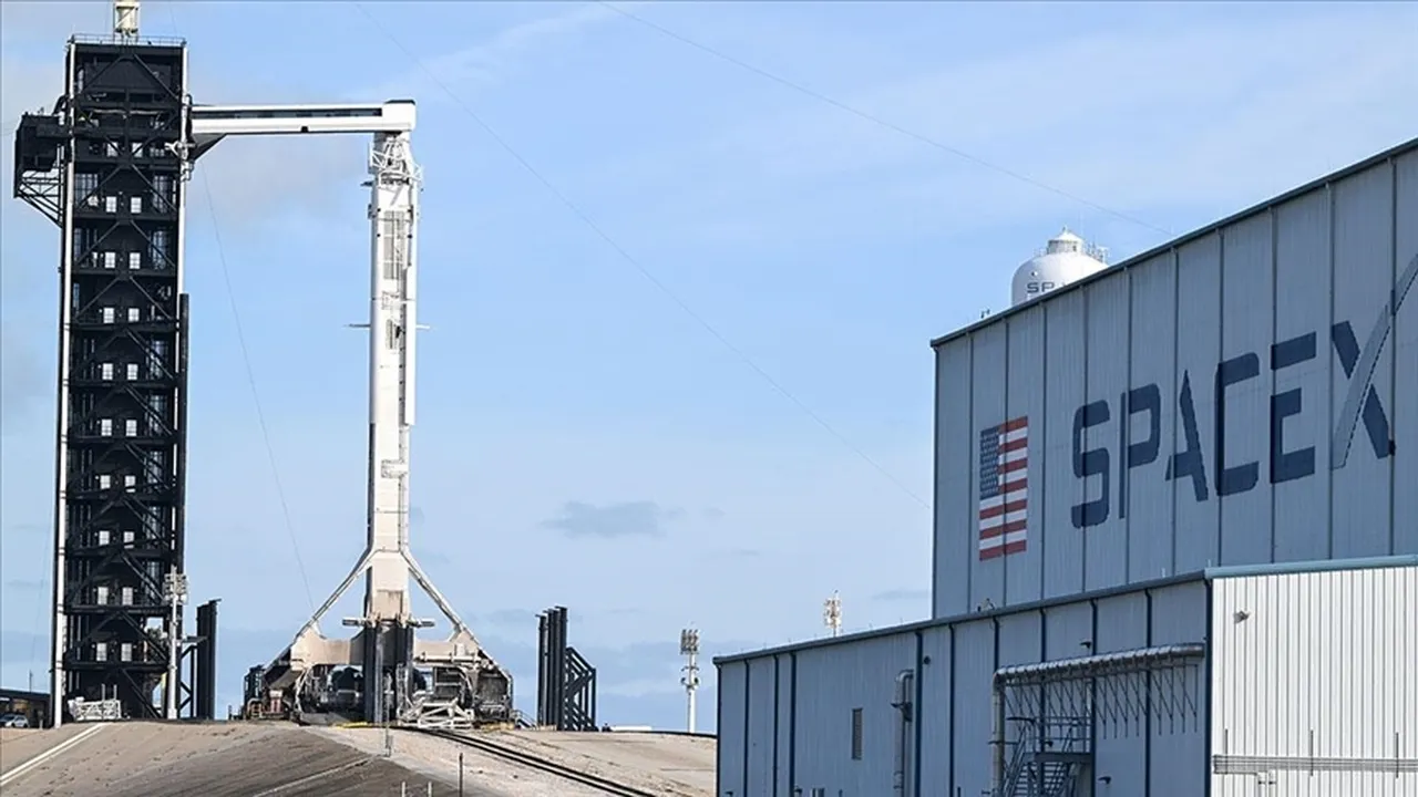 Elon Muskı trilyoner yapan SpaceX hisseleri günü yükselişle kapattı!