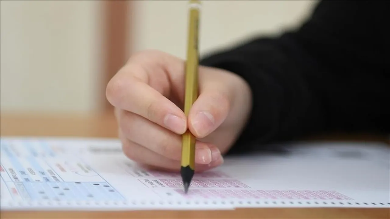 LGS nasıldı? Zor muydu, kolay mıydı? Sıcağı sıcağına uzmanlarla değerlendirdik