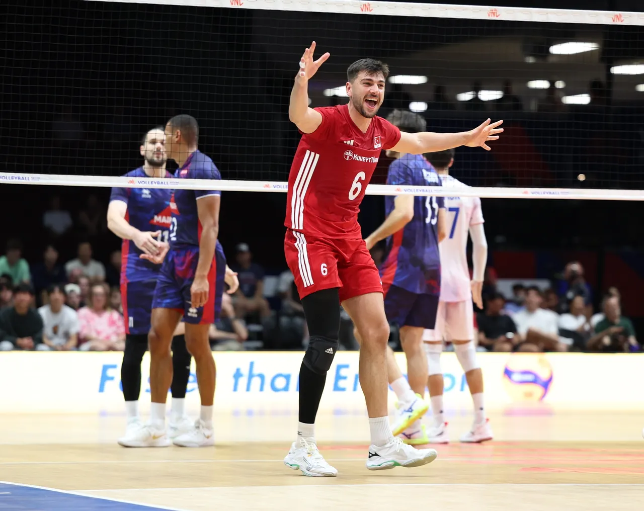 Türkiye-İtalya voleybol maçı hangi kanalda, saat kaçta? Filenin Efeleri Milletler Ligi (VNL)