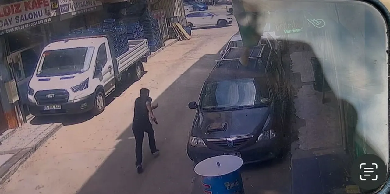 Yan baktın kavgasında kan döküldü