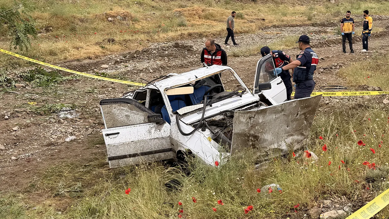 Yozgat'ta otomobil köprüden düştü! 2 çocuk hayatını kaybetti, yaralılar da var