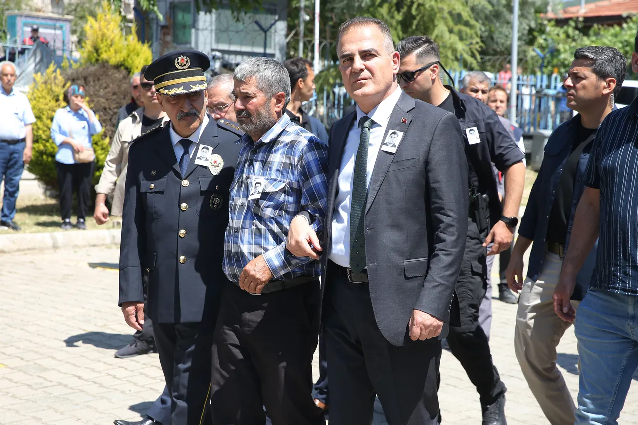 17 gün önce baba olmuş! Şehit polis Tayfun Baş’ın eşinden yürek yakan sözler: Aslan kocam, cennete gidiyorsun