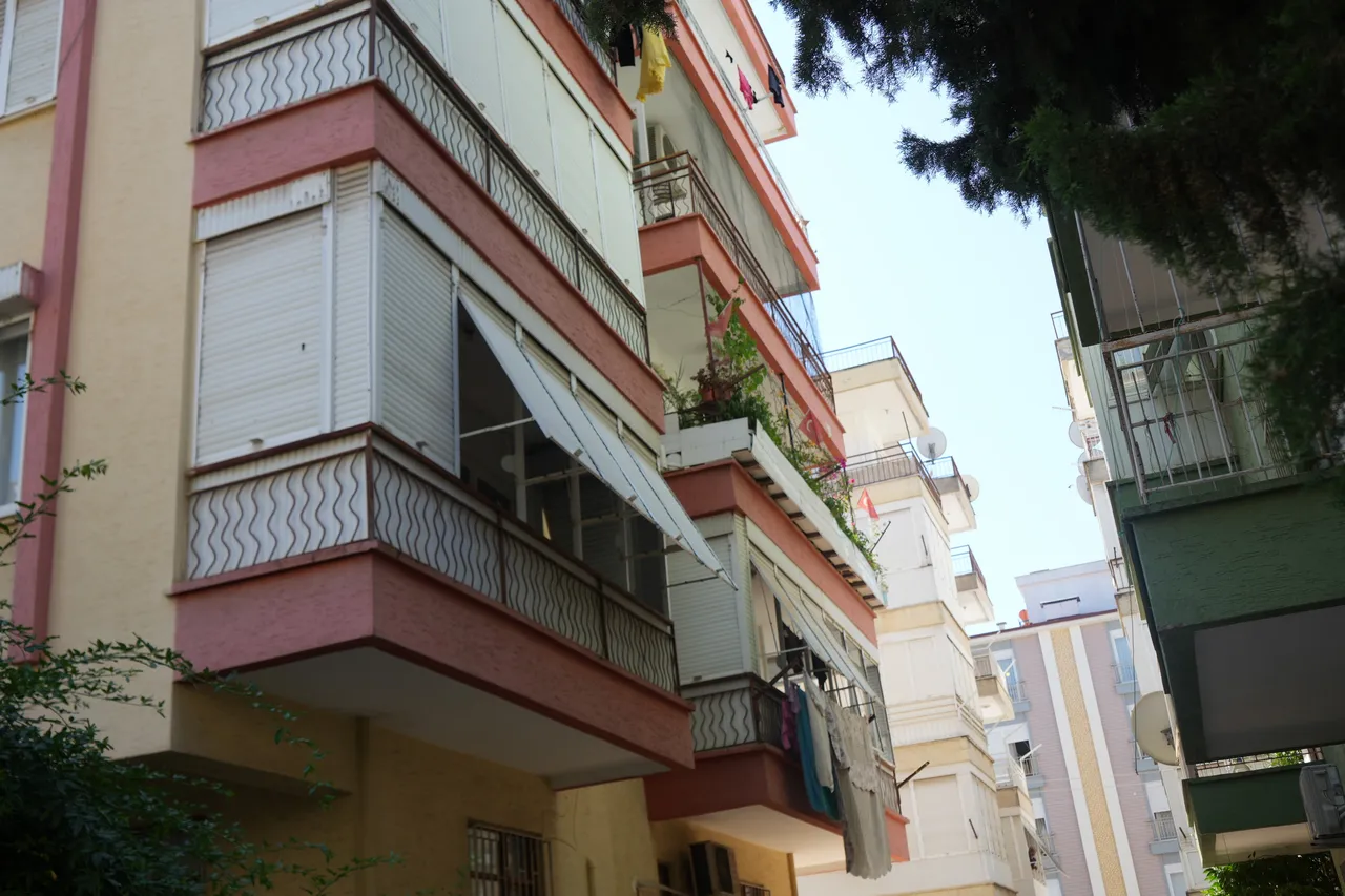 Antalyada öğretmen eş dehşet saçtı! Hem eşini hem kayınpederini öldürdü