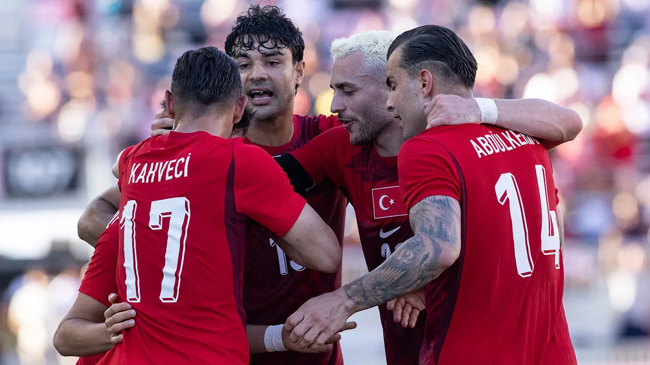 Türkiye -  Avustralya maçının muhtemel 11'leri netleşti! Kenan Yıldız...
