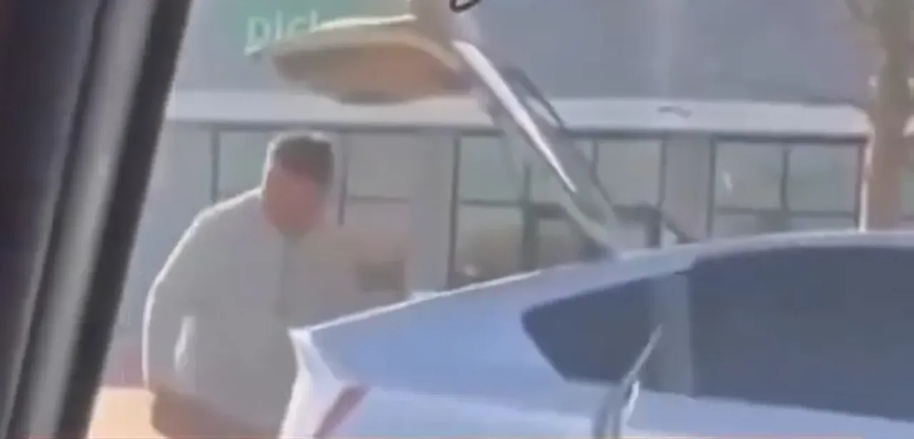 Eski Kırgızistan Bakanı ABDde kurye oldu! O sözleri çok konuşuldu