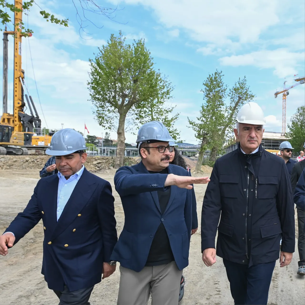 Haydarpaşada tarihi gün! İskeleler kalktı, ihtişamı ortaya çıktı