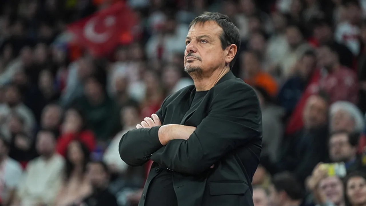 Ergin Ataman'dan Panathinaikos'a veda: Türk ve Yunan halklarının dostluğuna katkı sağladım
