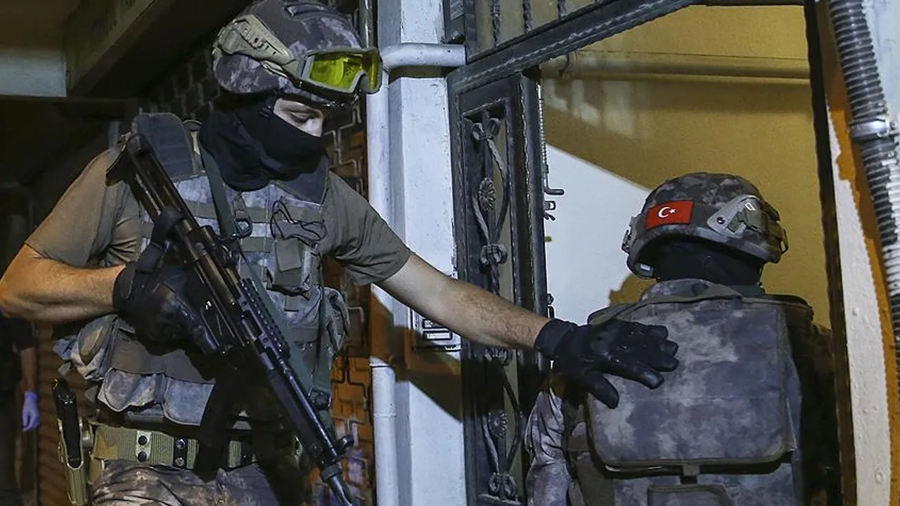 Kayseri merkezli 6 ilde zehir tacirlerine darbe: Çok sayıda gözaltı var