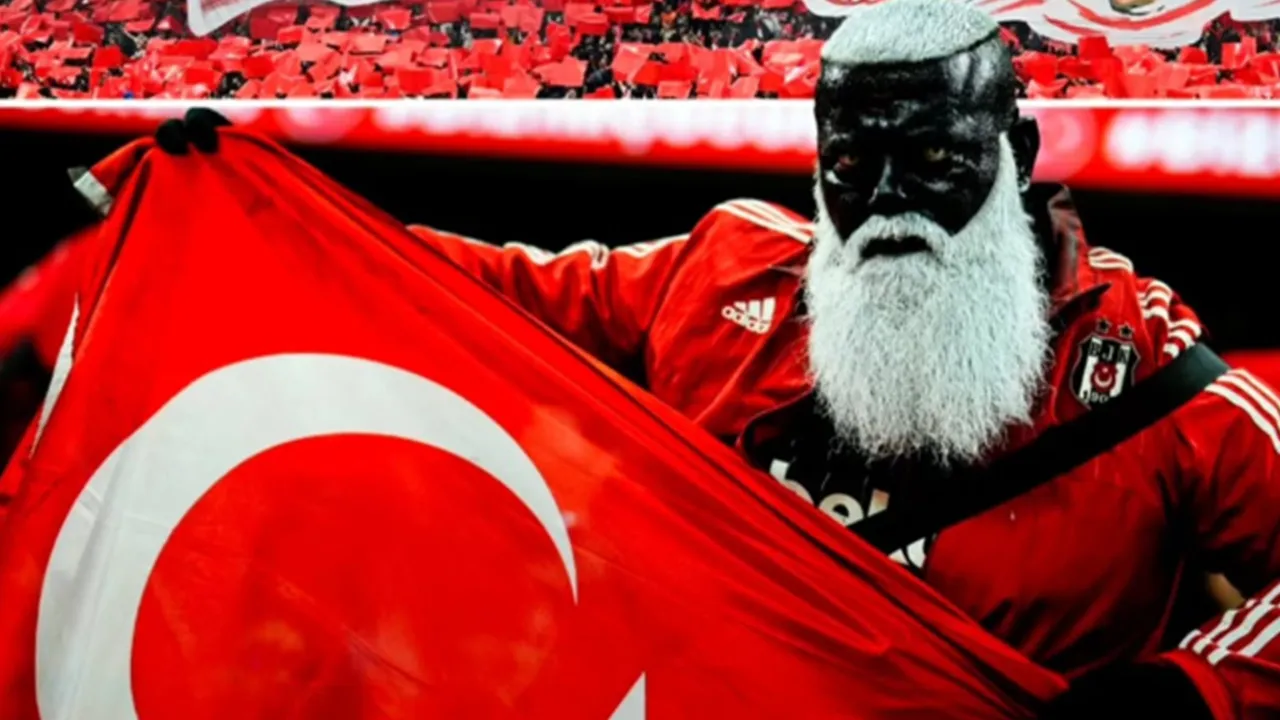 Kısa sürede gündem oldu! Dünya Kupası'na damga vuran Türk'ün kim olduğu ortaya çıktı