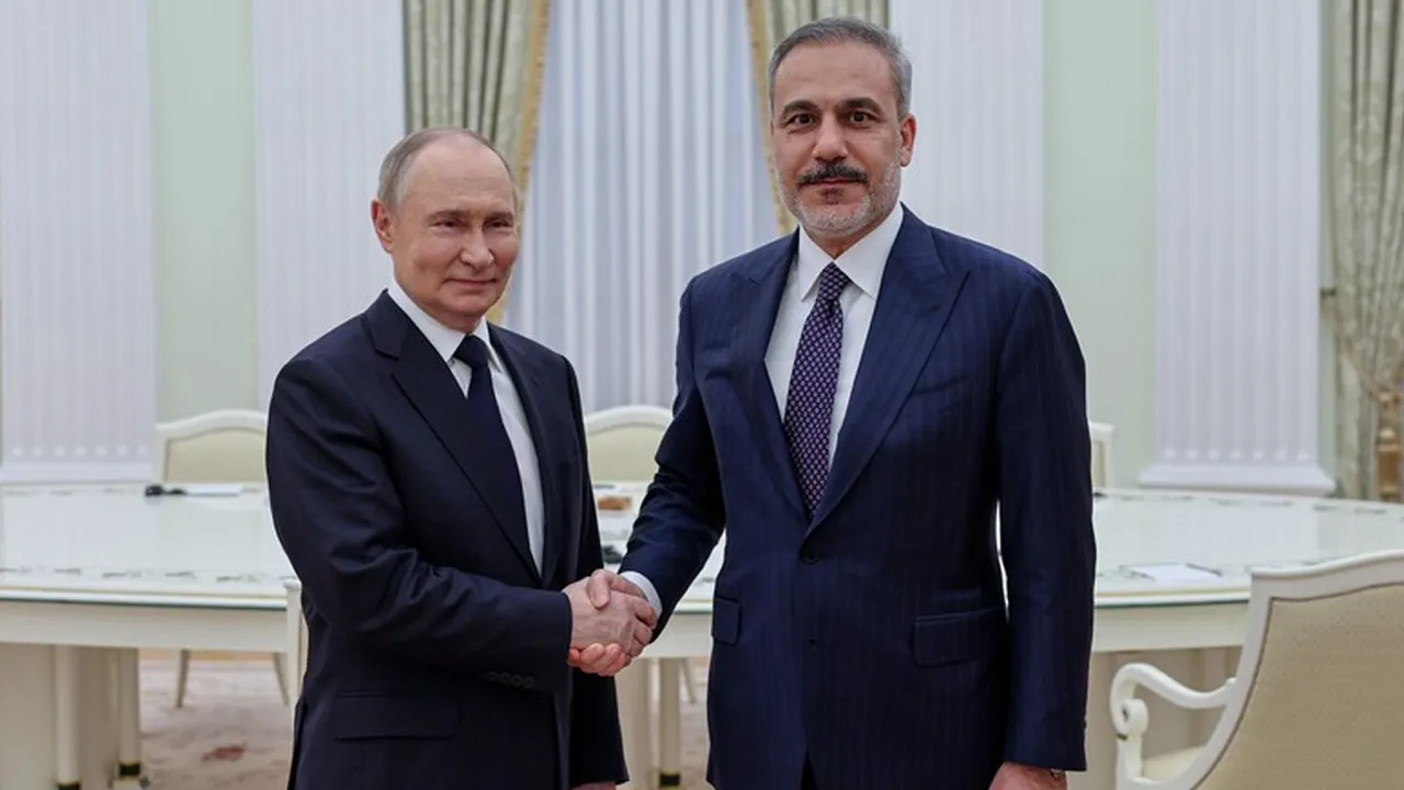 Kremlin yeri ve saati açıkladı: Hakan Fidan, Putin ile görüşecek