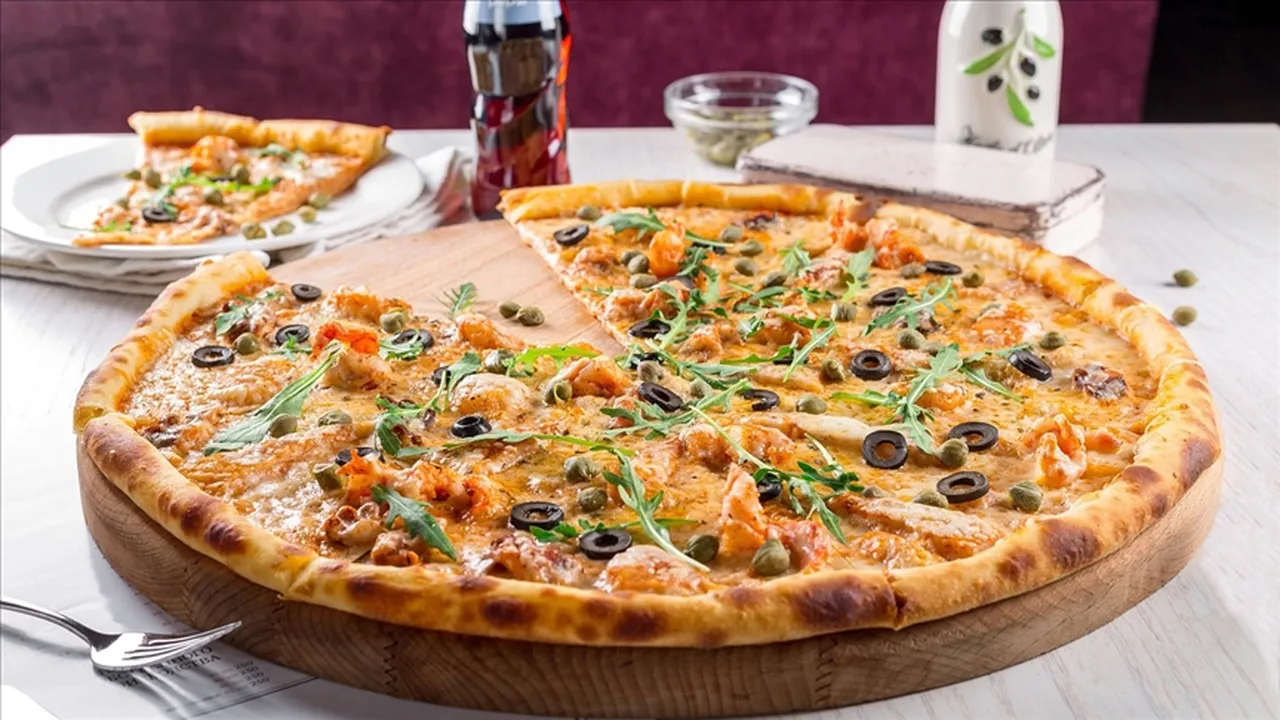 Küresel pazara ayak uyduramadı! Pizza Hut 2,7 milyar dolara satılıyor