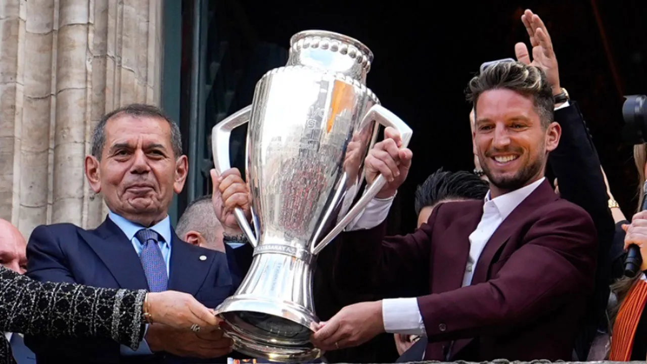 Mertens’ten Galatasaray'ın teklifine cevap