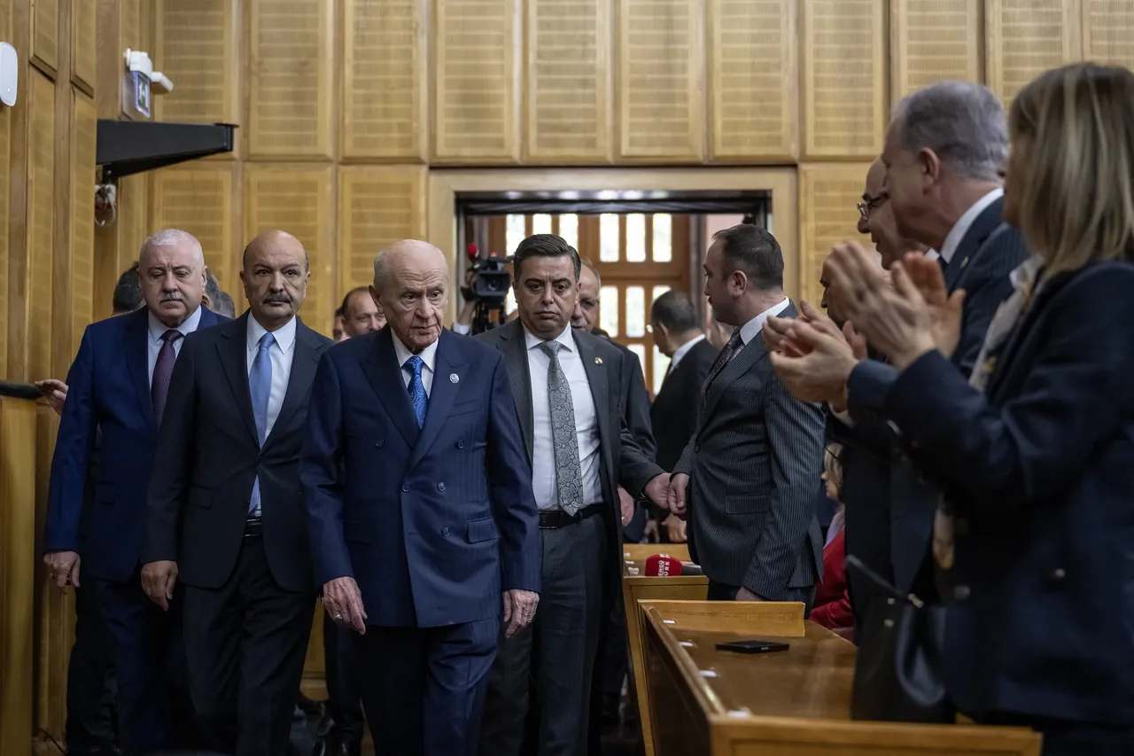 MHP lideri Bahçeliden seçim açıklaması: Önemli olan zamanında yapılmasıdır