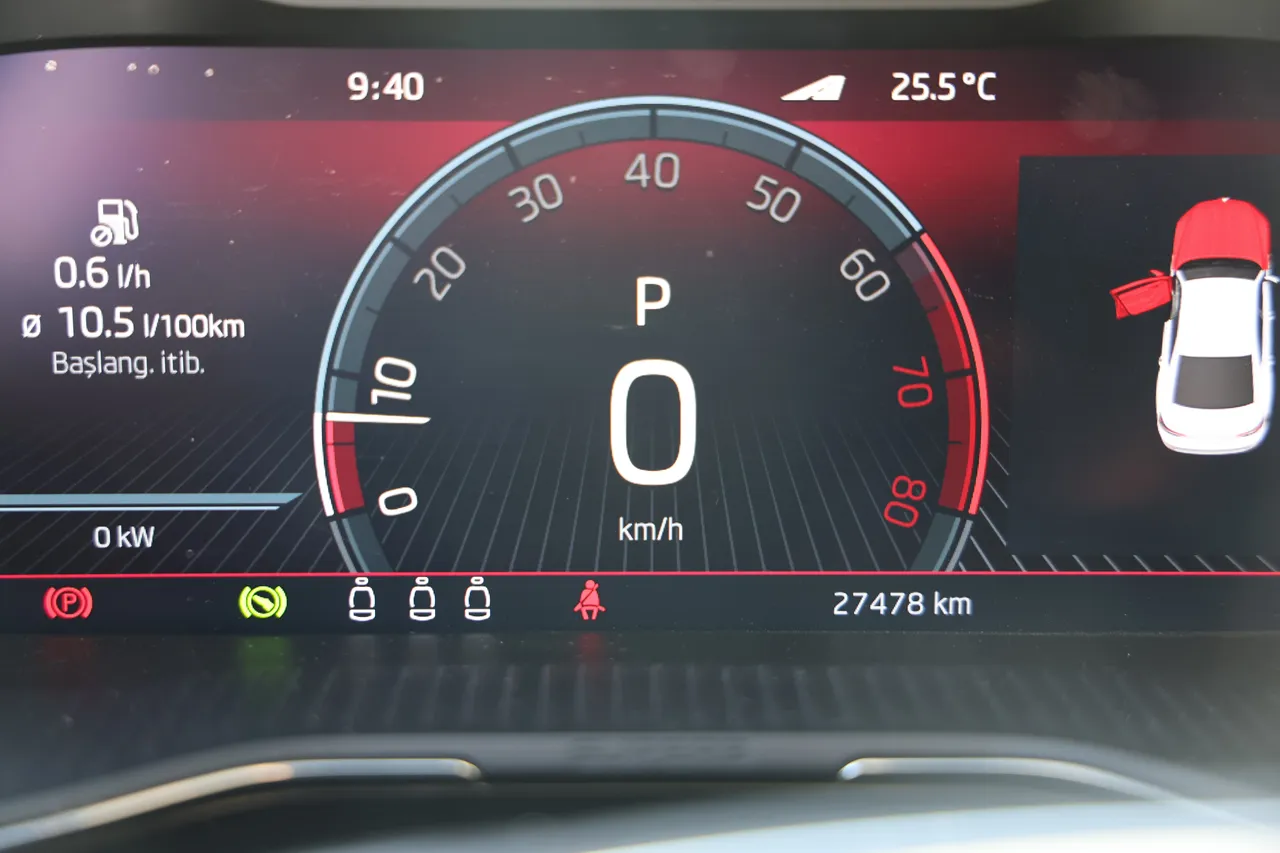 2 milyonluk araçta kilometre oyunu! Öğrenince dünyası başına yıkıldı