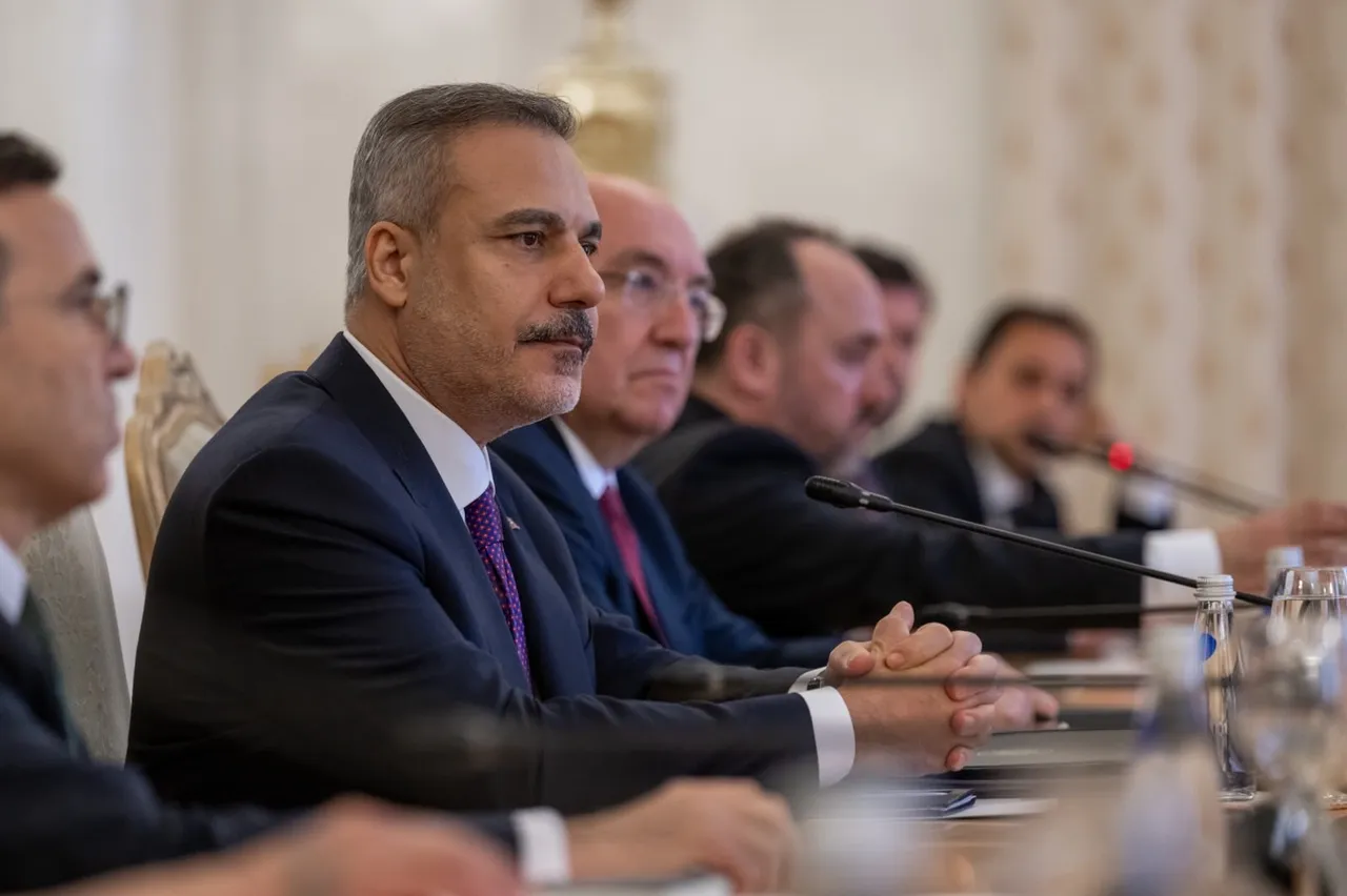 Fidan, Moskova’dan ülke liderlerine mesaj gönderdi: Dünya dik durursa İsrail kıpırdayamaz