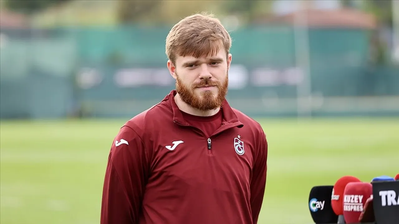 Arseniy Batagov, Ağustos 2024'ten bu yana Trabzonspor forması giyiyor.