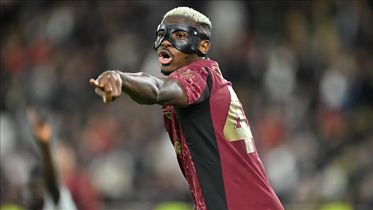 Victor Osimhen'in güncel piyasa değeri 75 milyon euro olarak gösteriliyor.