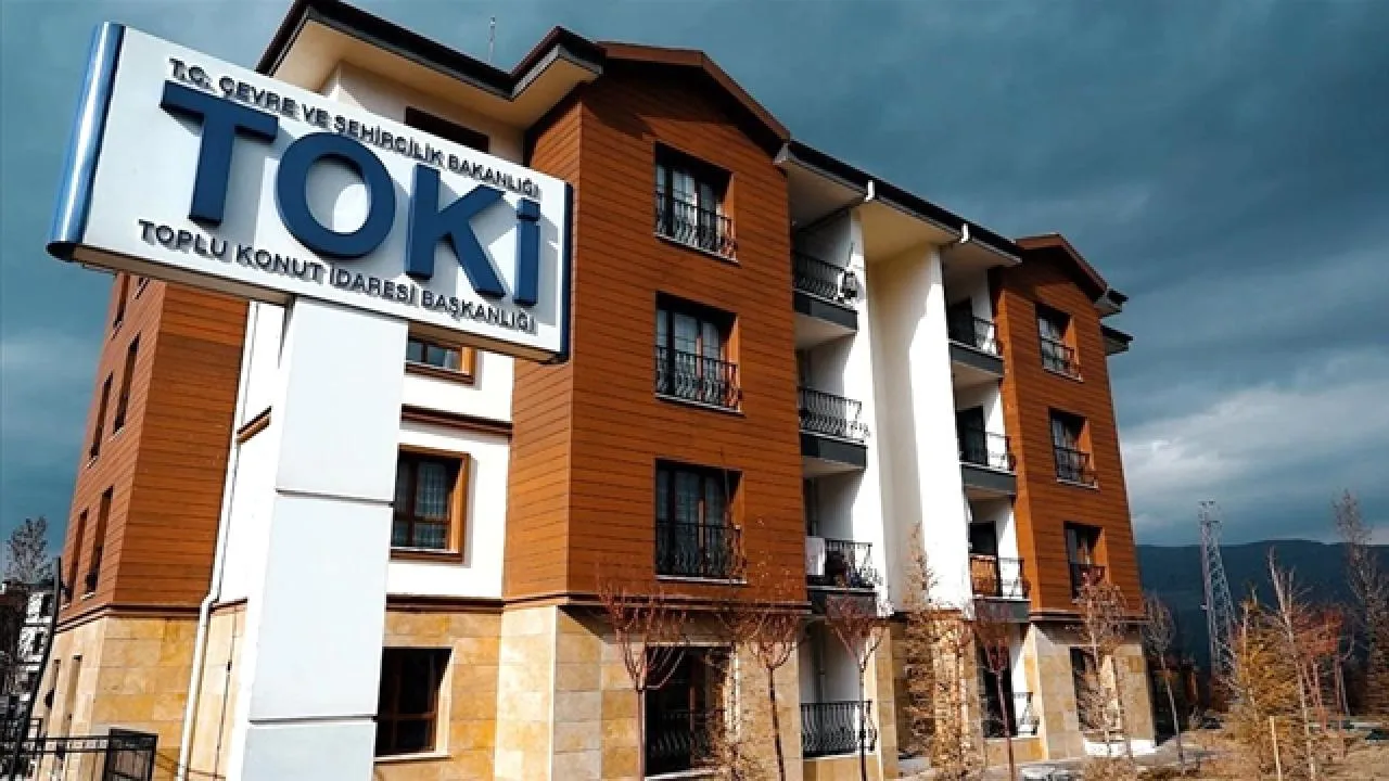 Emekliye sıfır faizli sosyal konut teklifi: MHP, TBMM'ye sundu