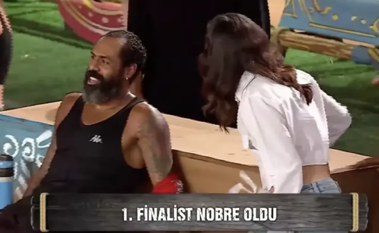 Mert Nobre nereli, kaç yaşında, gerçek adı ne, futbolu ne zaman bıraktı? Survivor 2026 ilk finalist Nobre oldu!