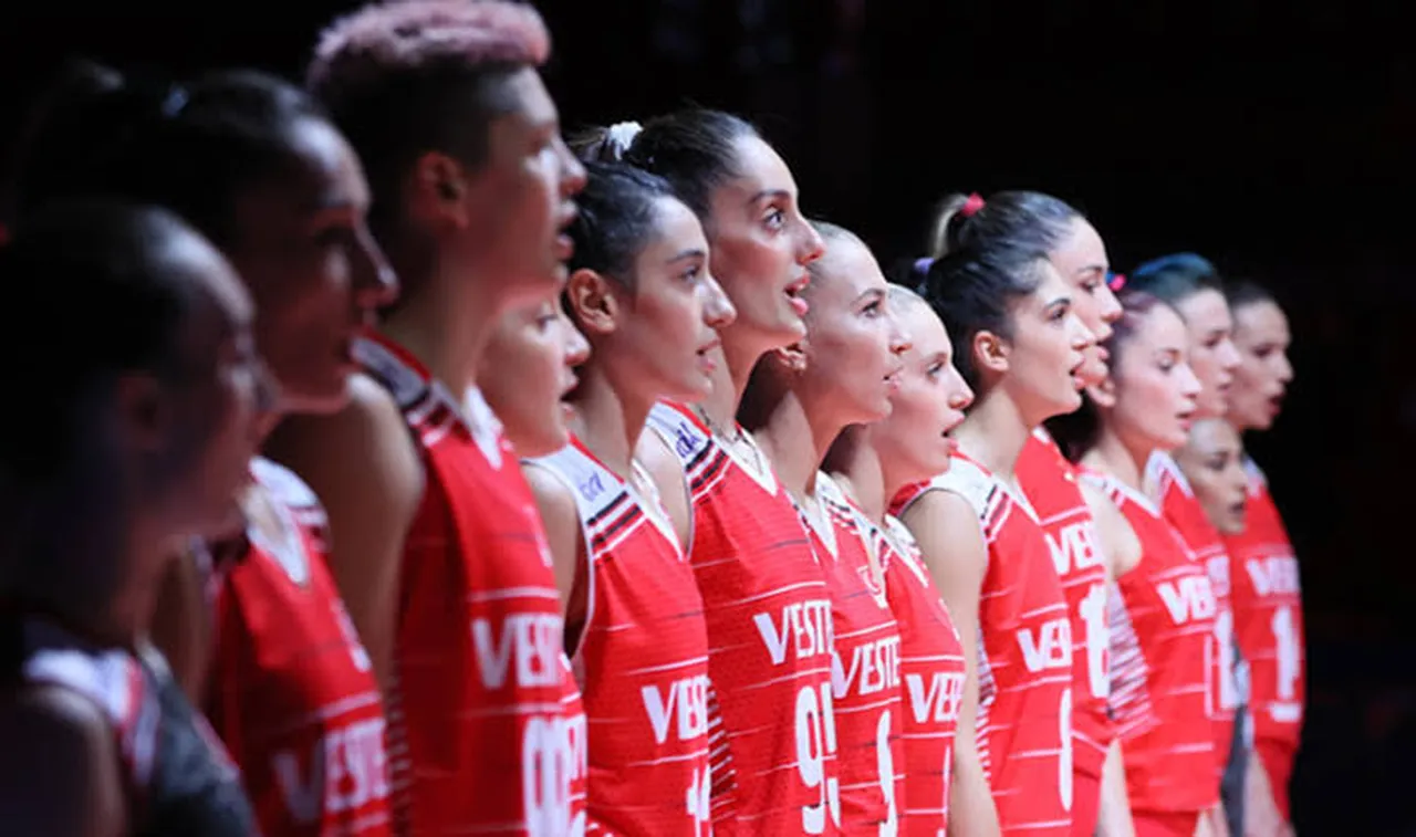 Türkiye-Fransa voleybol maçı canlı yayın hangi kanalda, saat kaçta? Filenin Sultanları VNL Milletler Ligi karşılaşması