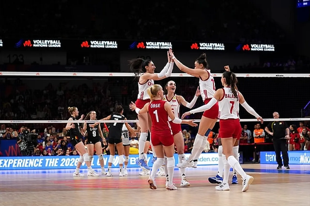 Türkiye-Fransa voleybol maçı kaç kaç bitti? Filenin Sultanları maç sonucu ve özeti 18 Haziran 2026