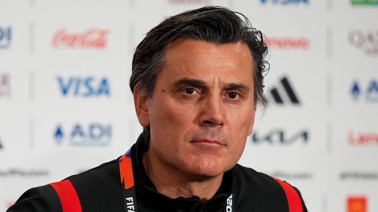 A Milli Takım'da Montella'dan sert çıkış: 