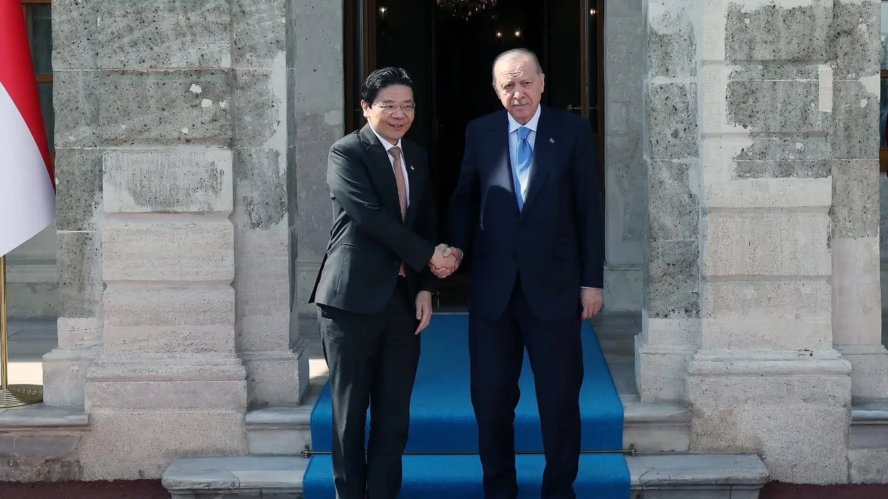 Dolmabahçe'de önemli görüşme! Erdoğan, Lawrence Wong'u kabul etti