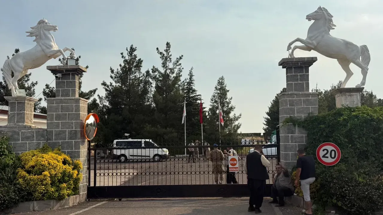 ÇOK SAYIDA YARALI VAR