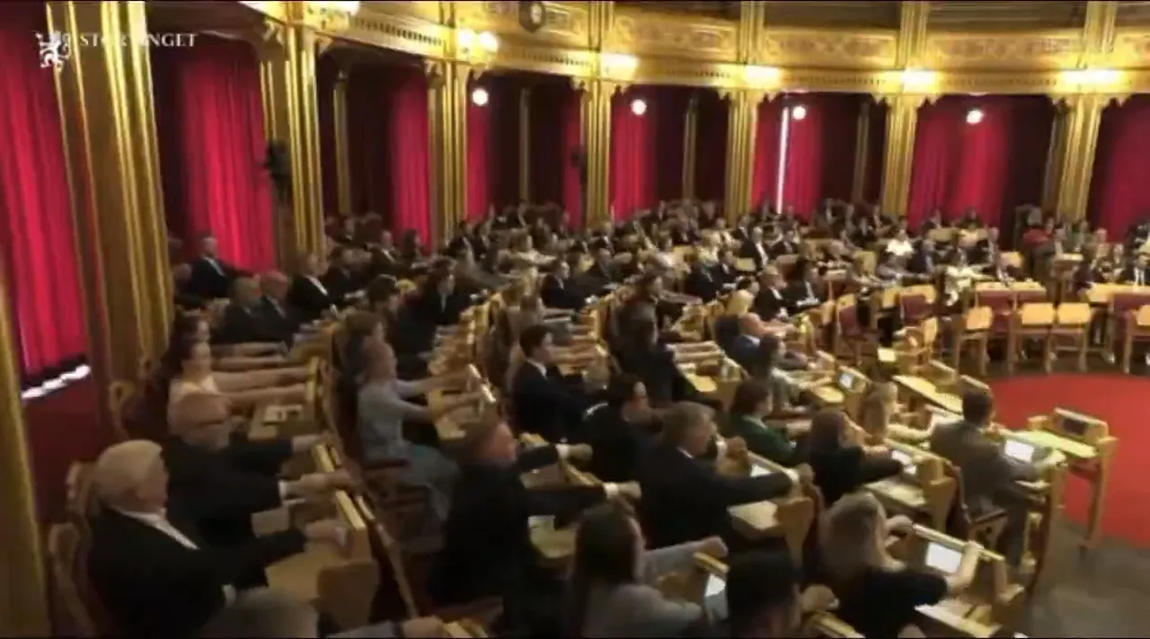 Norveç Meclisinde kürek rüzgarı! Milli takıma böyle destek verdiler