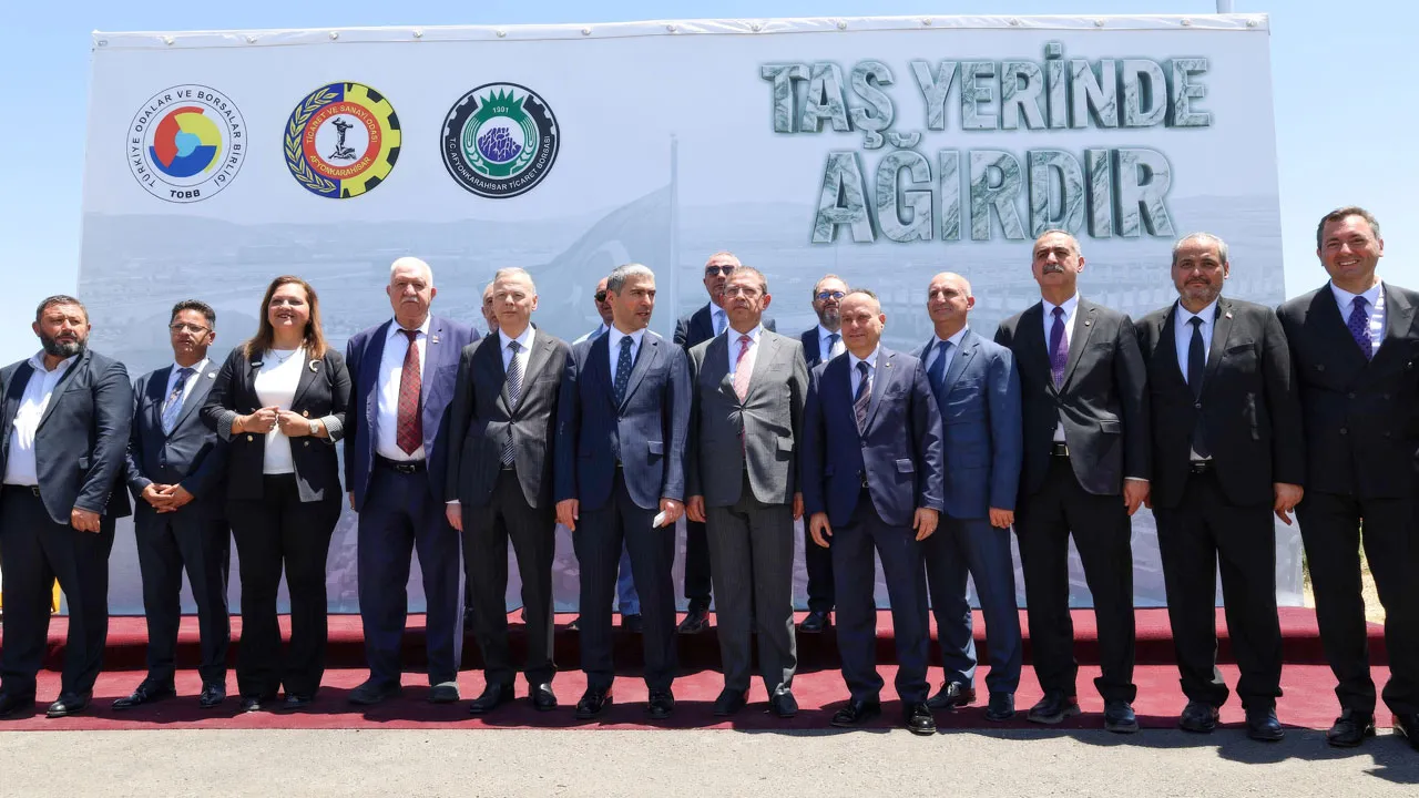 Türk mermeri dünya vitrinine çıktı! 38 ülkeden alıcılar Afyonkarahisar’da buluştu