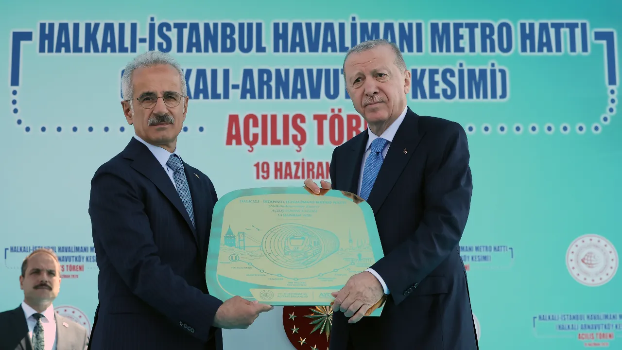 Ulaştırma Bakanlığı'ndan İstanbul’a 180 kilometre raylı sistem