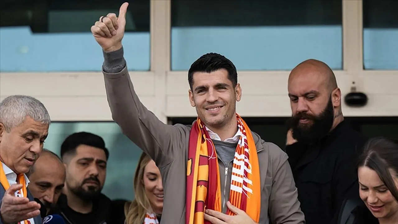 Galatasaray, Alvaro Morata'yı satın alma opsiyonlu 1 yıllığına 6 milyon euroya kiralık olarak kadrosuna katmıştı.