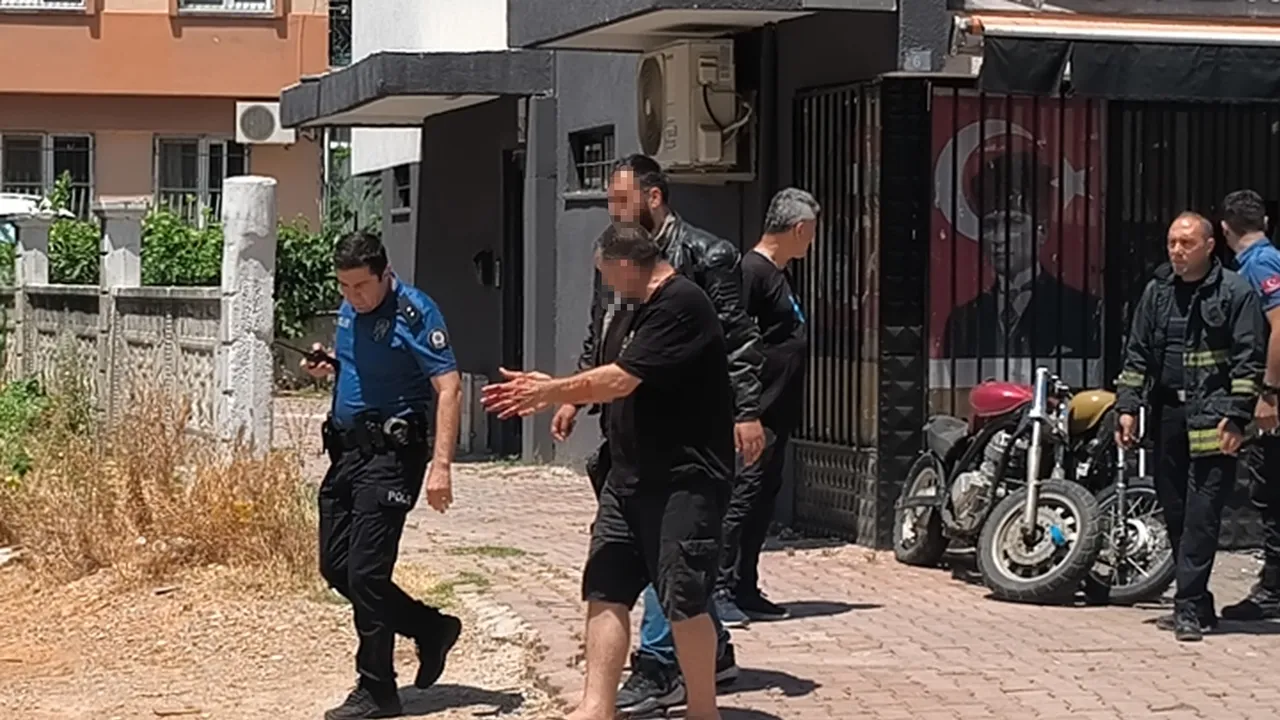 Antalya’da yürekleri ağza getiren olay! ‘Söz verdim’ deyip kendini benzinle yakmaya çalıştı