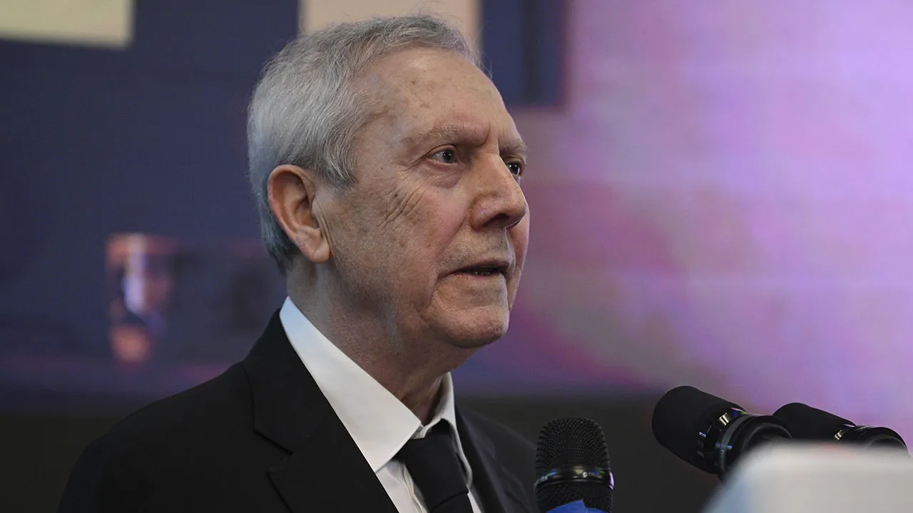 Aziz Yıldırım'dan transfer açıklaması: 