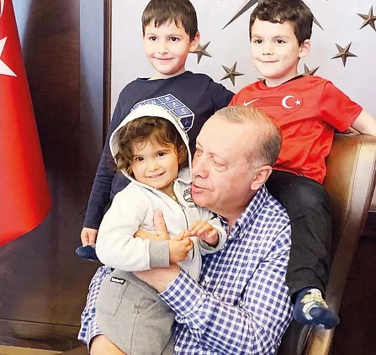 Erdoğan ailesinin bebek sevinci! Cumhurbaşkanı 10. kez dede oldu