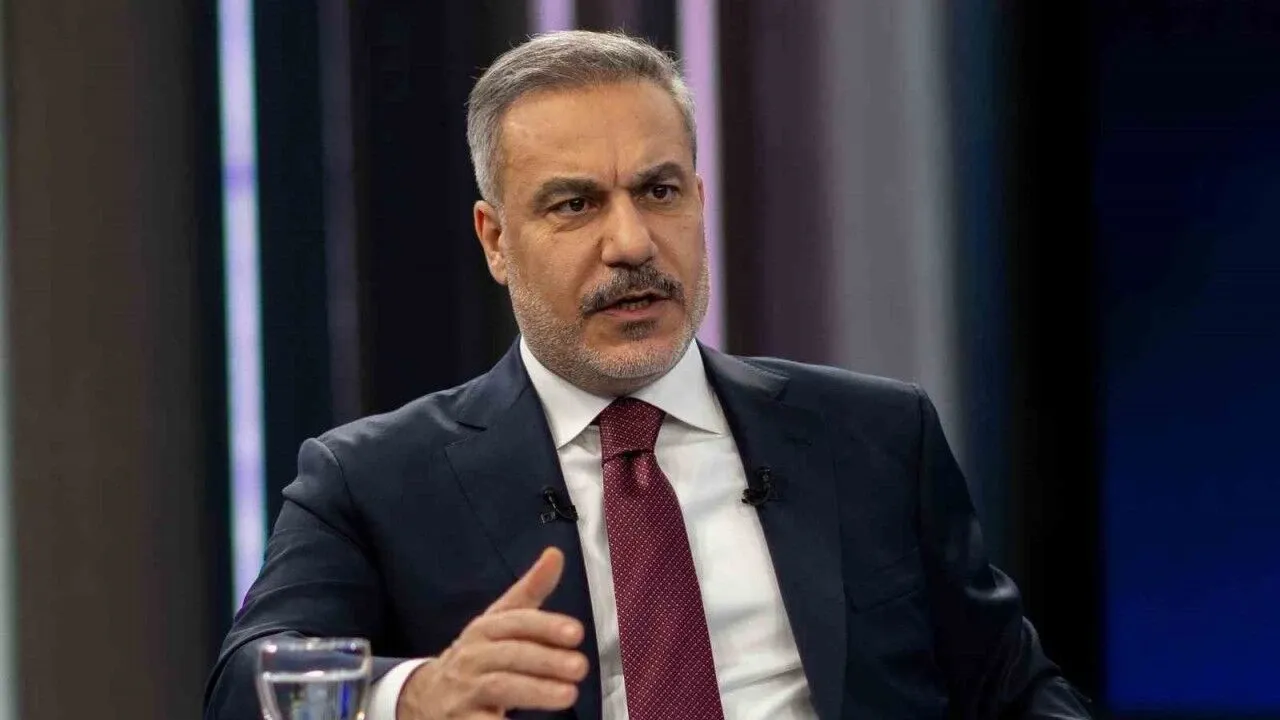 Fidan, ilk ziyaretini gerçekleştiriyor! Asya açılımının yeni durağı Singapur ile kritik buluşma
