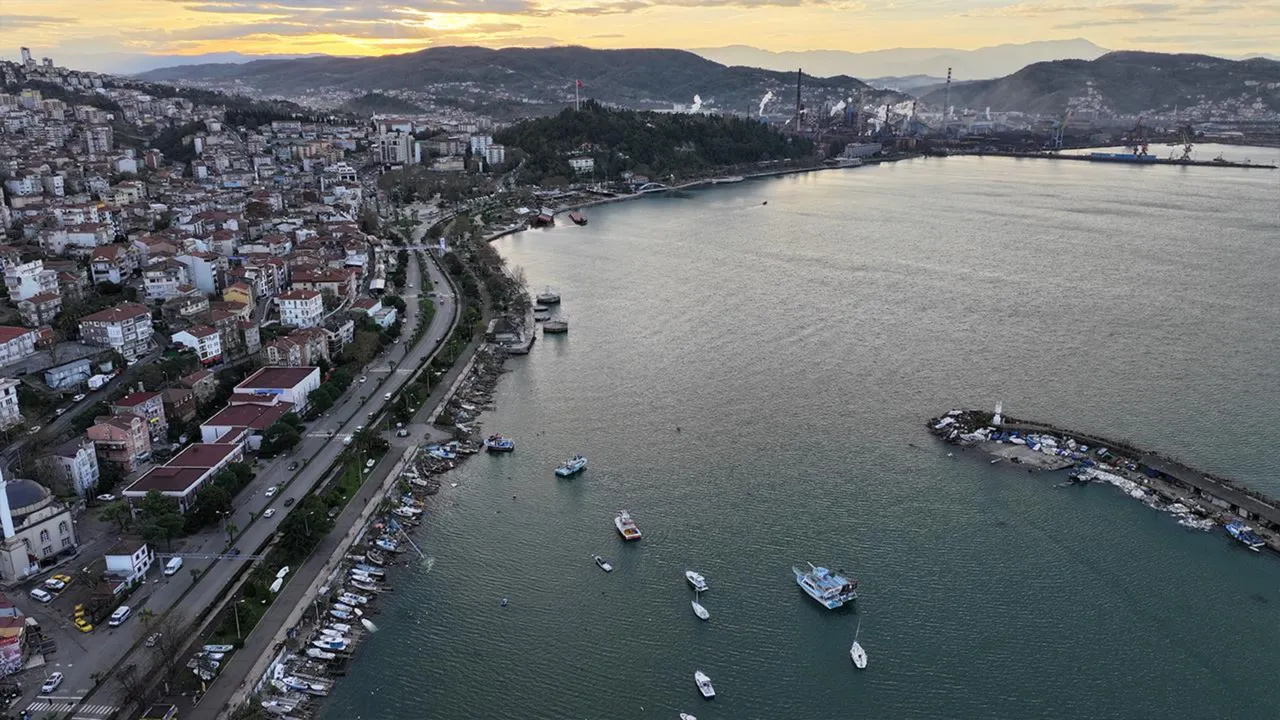 İl olması beklenen 24 ilçe belli oldu! TÜİK kriterlerini karşılıyorlar
