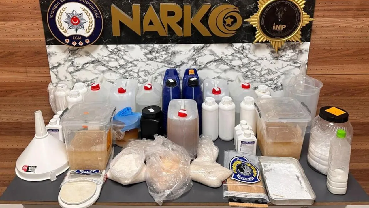 İstanbul'da operasyon! 30 kilo metamfetamin ele geçirildi