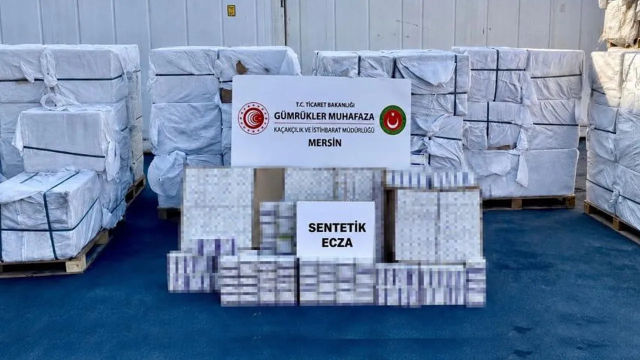 Mersin Limanı'nda dev yakalama! Milyarlarca liralık kapsül ele geçirildi