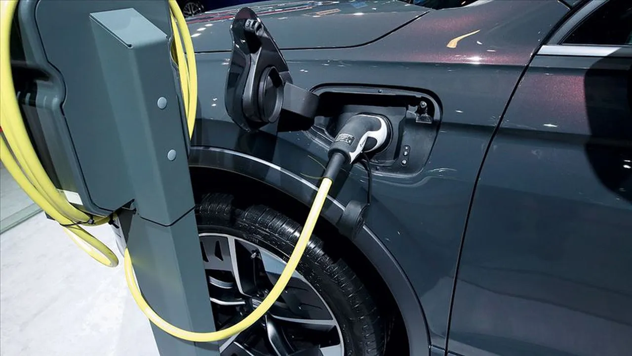 Togg zirveyi bırakmıyor! Mayıs ayında en çok hangi elektrikli otomobiller satıldı?